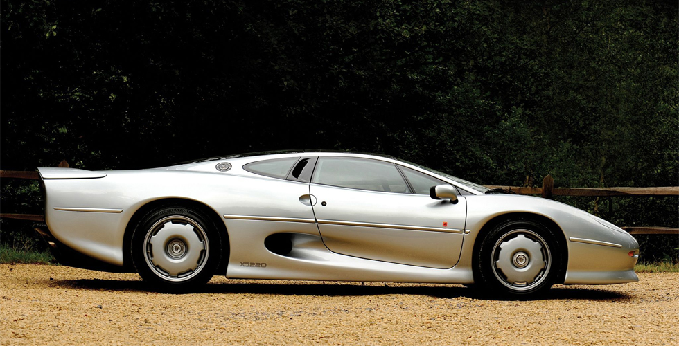 Jaguar_XJ220_02