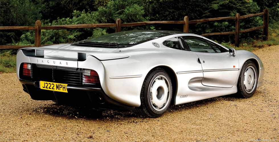 Jaguar_XJ220_04