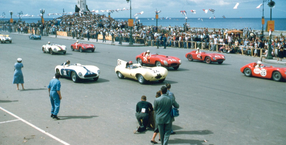 Juan-Manuel-Fangio-Cuba-1958-03