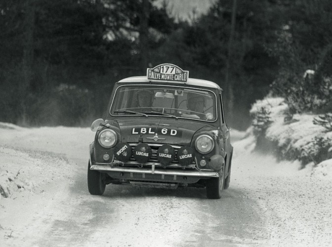 Rauno Aaltonen & Henry Liddon, BMC Mini Cooper S, victorieux du Monte-Carlo 1967