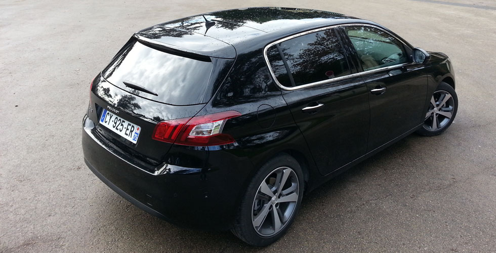 peugeot-308-arriere-01