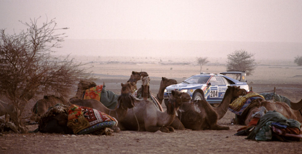 peugeot-405-t16-vatanen-dakar-1989