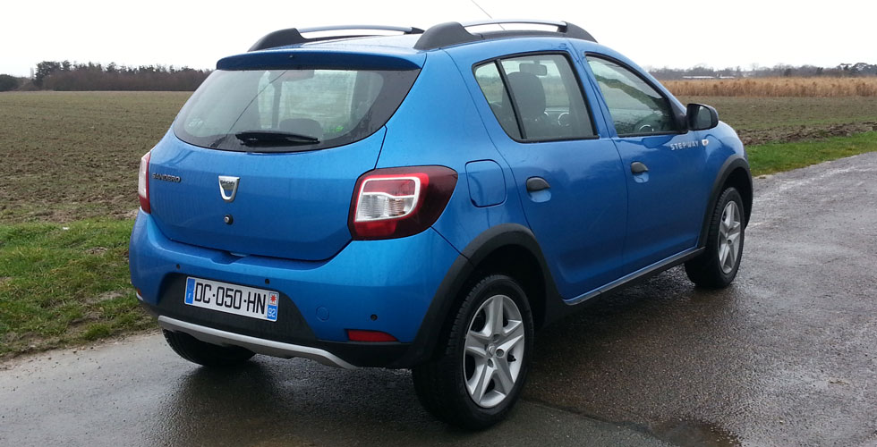 dacia-sandero-stepway-arriere