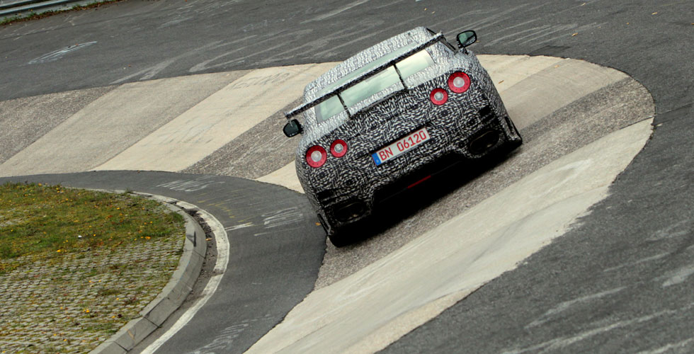 nissan-gtr-nismo-nurburgring