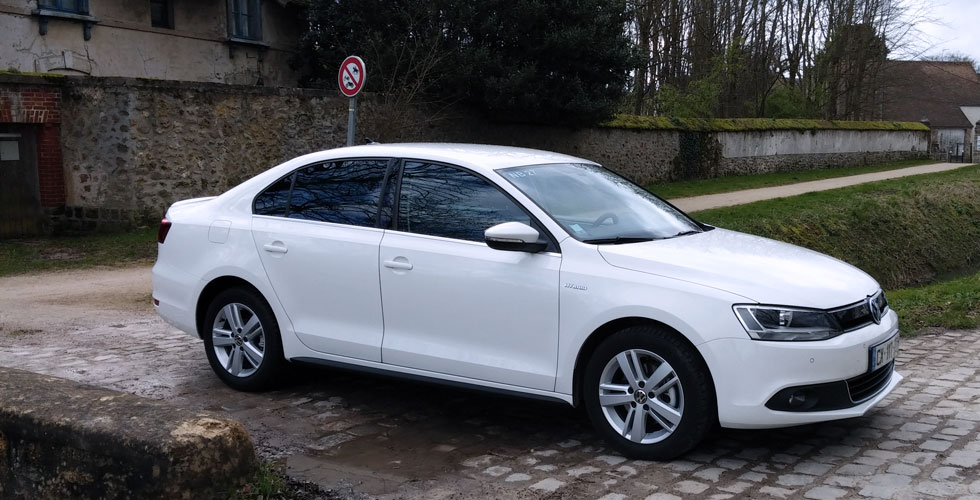 volkswagen-jetta-hybrid-profil