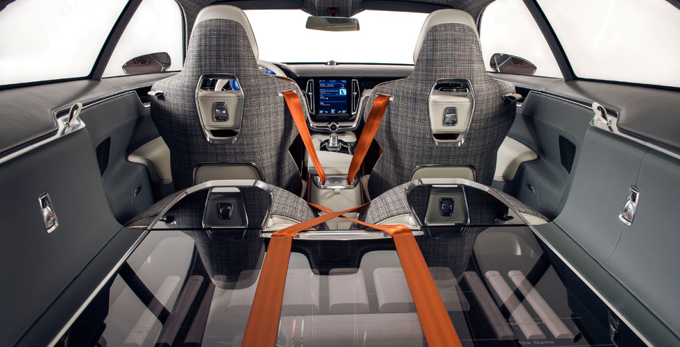 volvo-v40-concept-estate-interieur