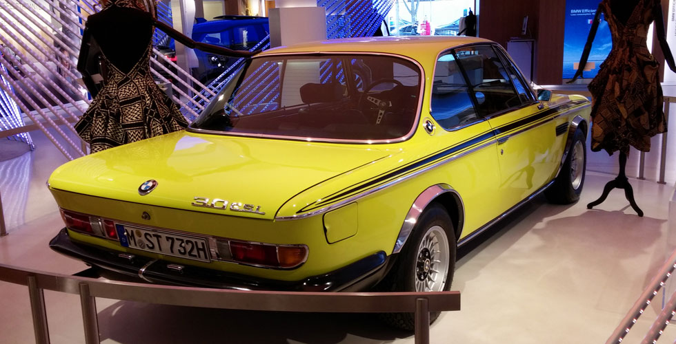 bmw-30-csl-arriere