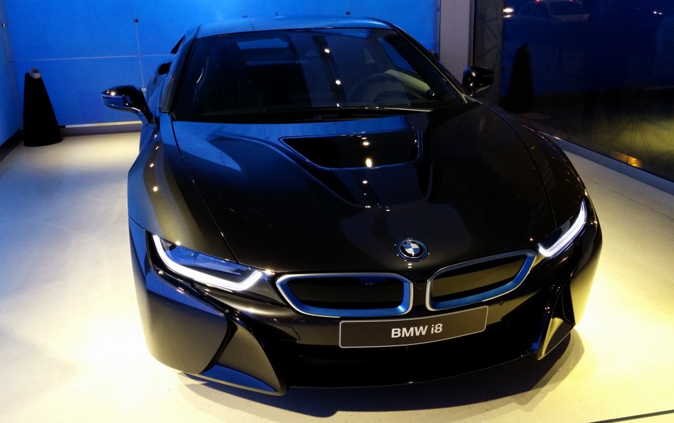 bmw-i8-avant