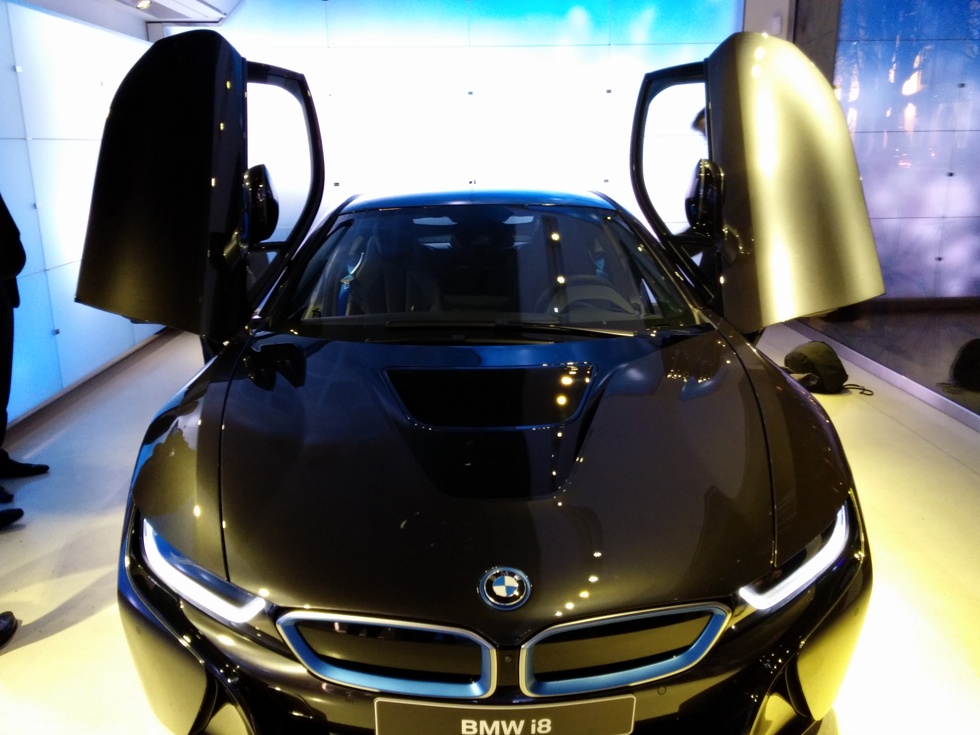 bmw-i8-electrique