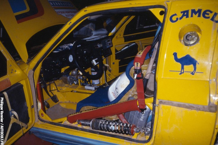 peugeot-205-turbo16-paris-dakar-1987_01
