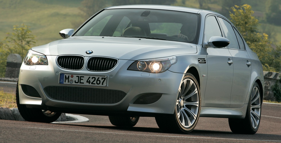 bmw-m5-2005