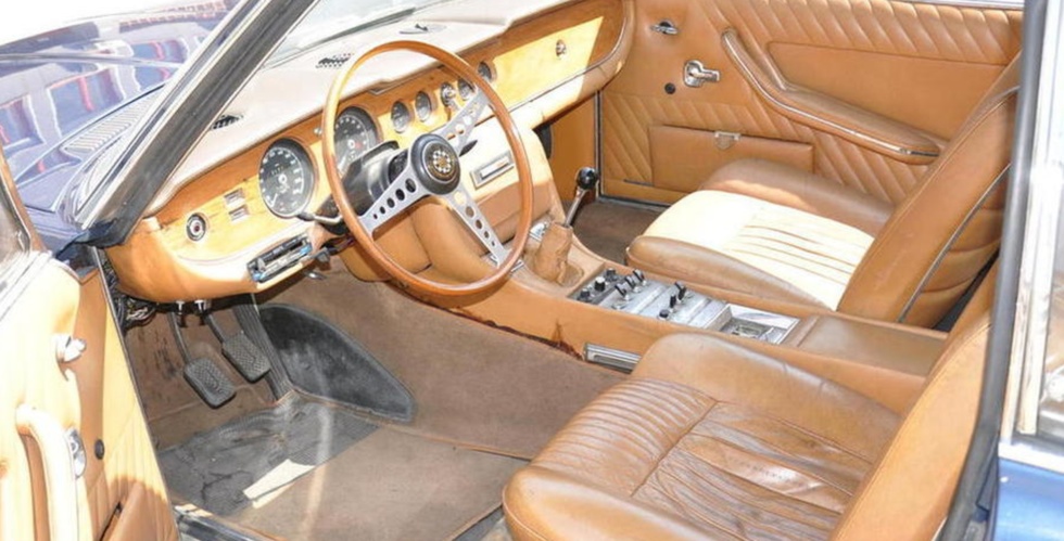 jaguar-ft-bertone-420-coupe-interieur