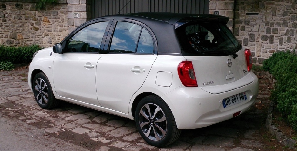 nissan-micra-lolita-lempicka-arriere