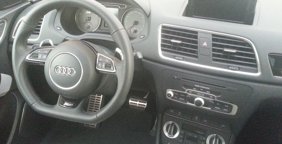 audi-rs-q3-interieur