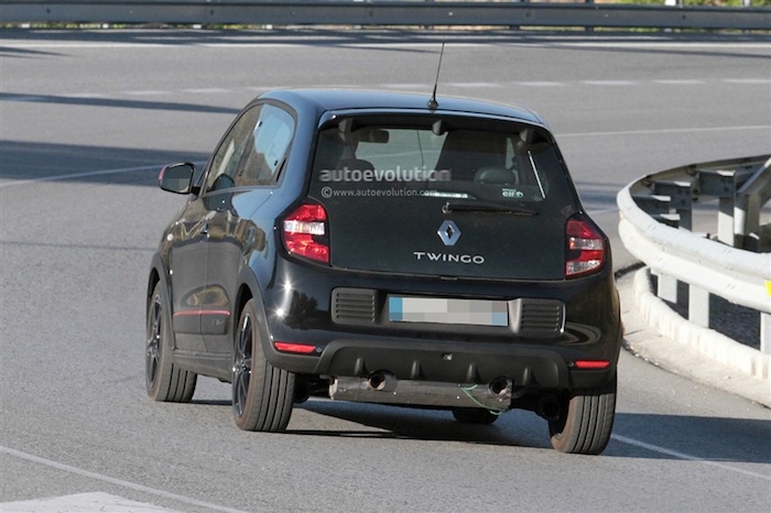 spyshots-2015-renault-twingo-rs-first-photos_1