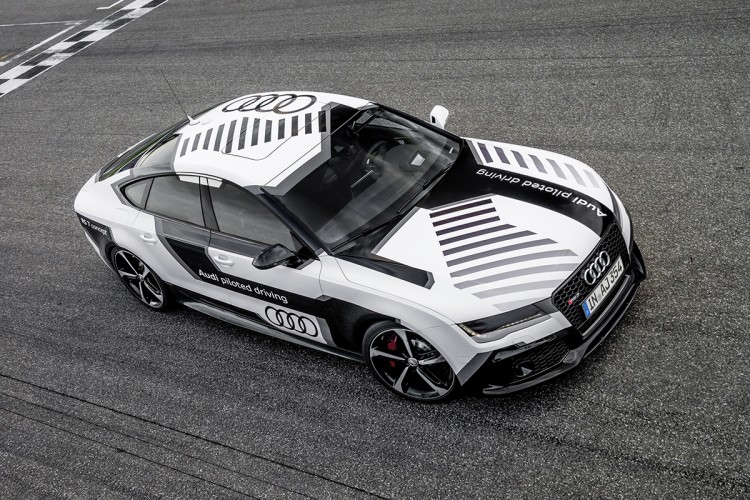 Audi_RS7_piloted_driving_01