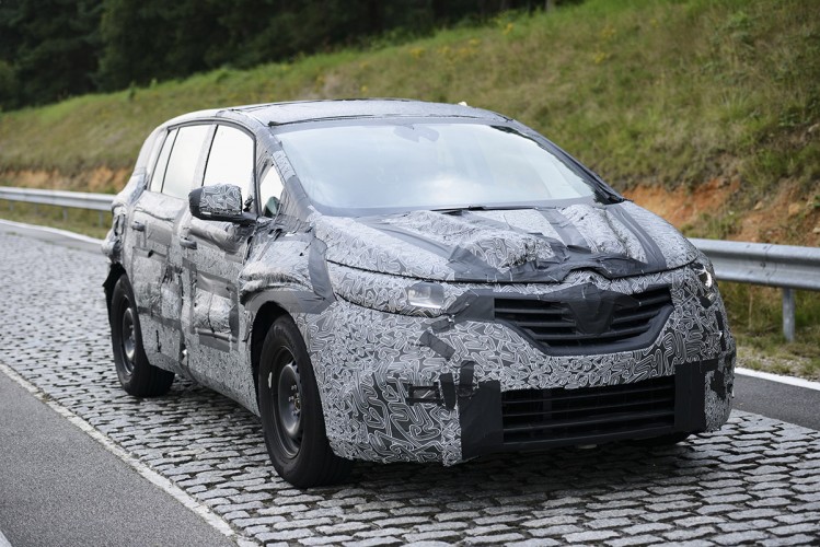 RENAULT ESPACE V (JFC) - PHASE 1 - ESSAIS AU CENTRE TECHNIQUE D'AUBEVOYE