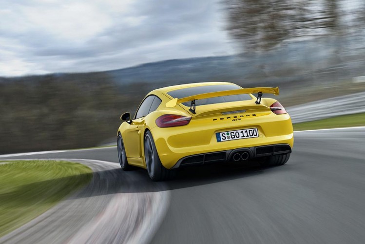 Porsche_Cayman_GT4_12