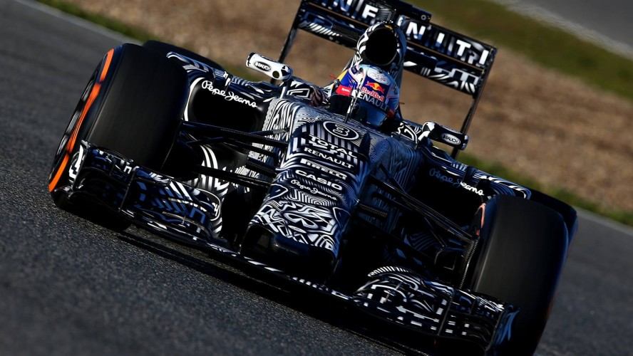 Red-Bull-Racing-RB11-2015-F1_header_07