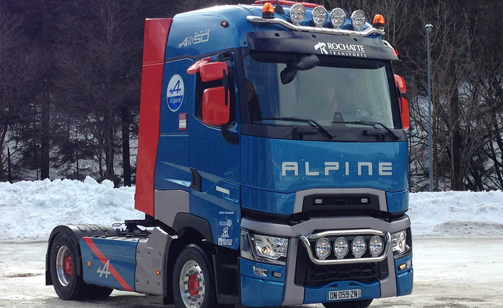 renault-trucks-alpine-03
