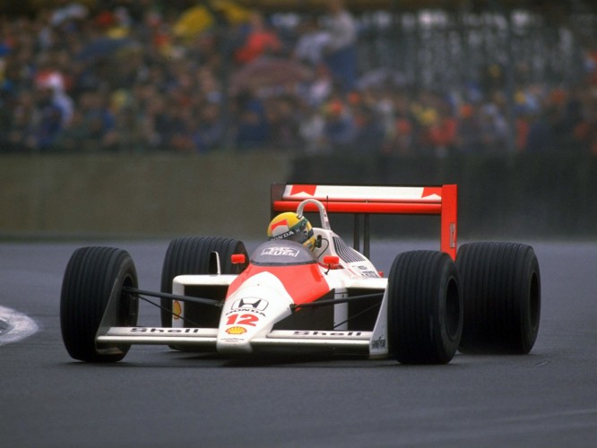 1988_McLaren_Honda_MP44