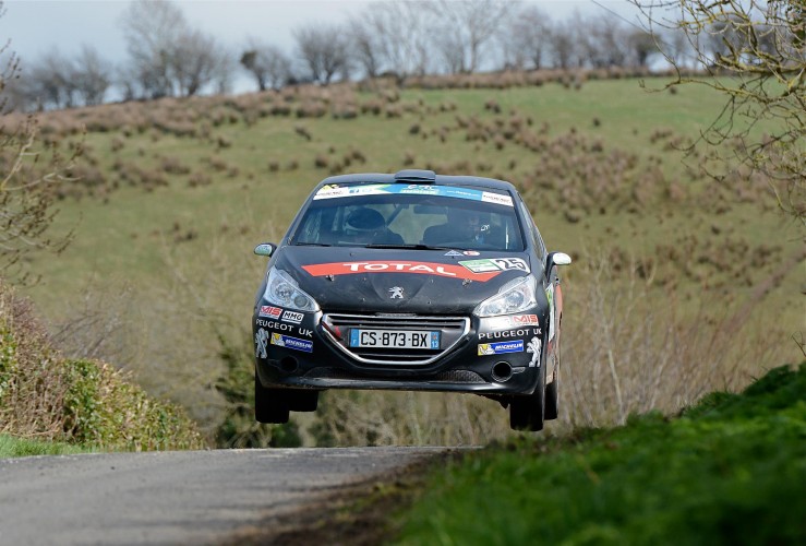 Peugeot 208 GTI 30th rally FIA ERC 2015 _ 01