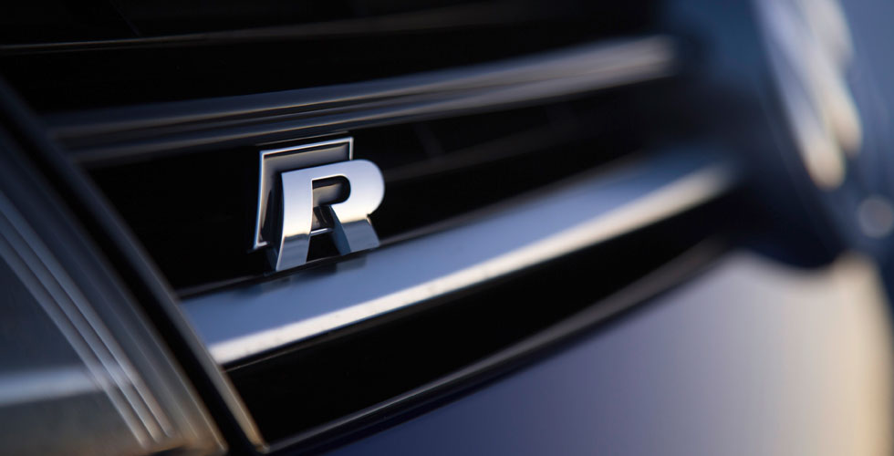 volkswagen-golf-r-logo