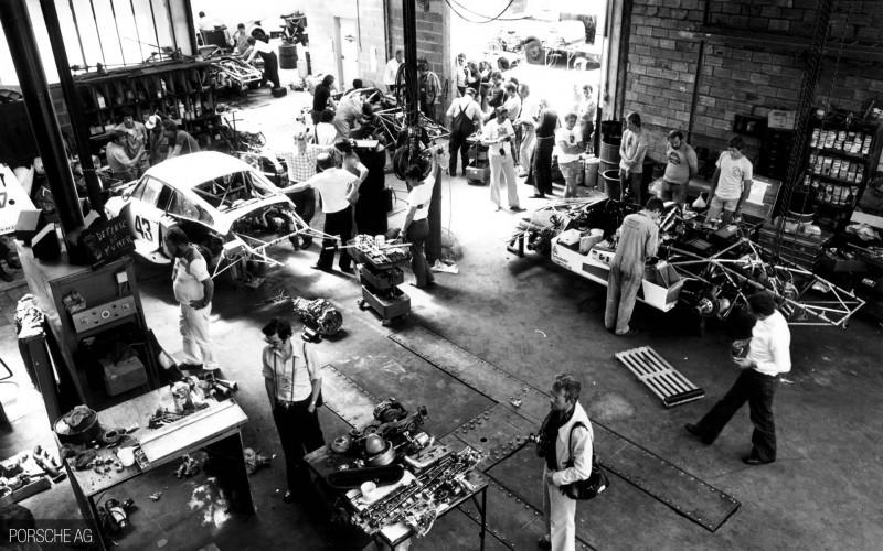 le mans porsche garage teloche - 09