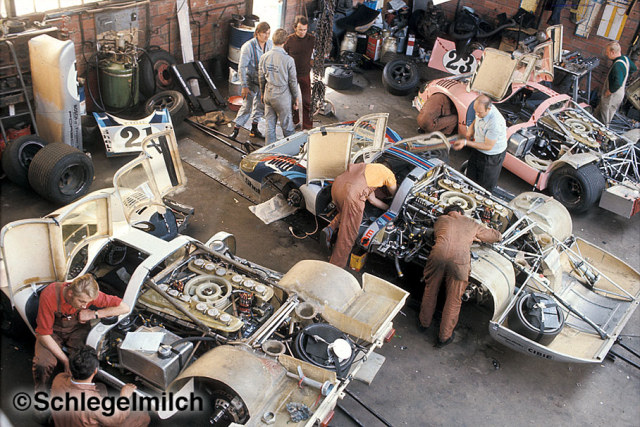 le-mans-porsche-garage-teloche-1971-02.j