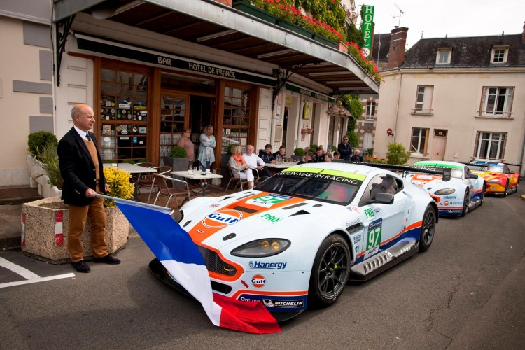 Le Mans - Aston Martin Hôtel de France La Chartre-sur-le-Loir - 06