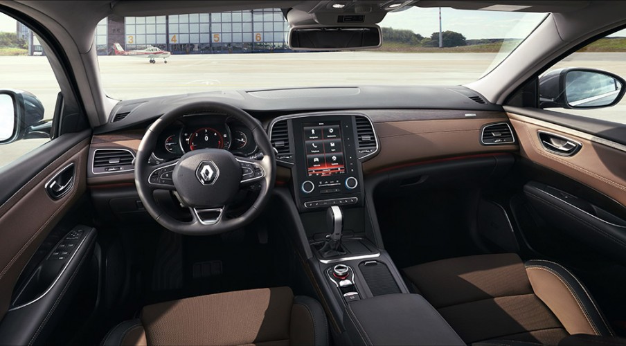 renault talisman chantilly reveal 08