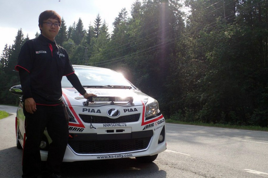The zero car - WRC Toyota Yaris - 6