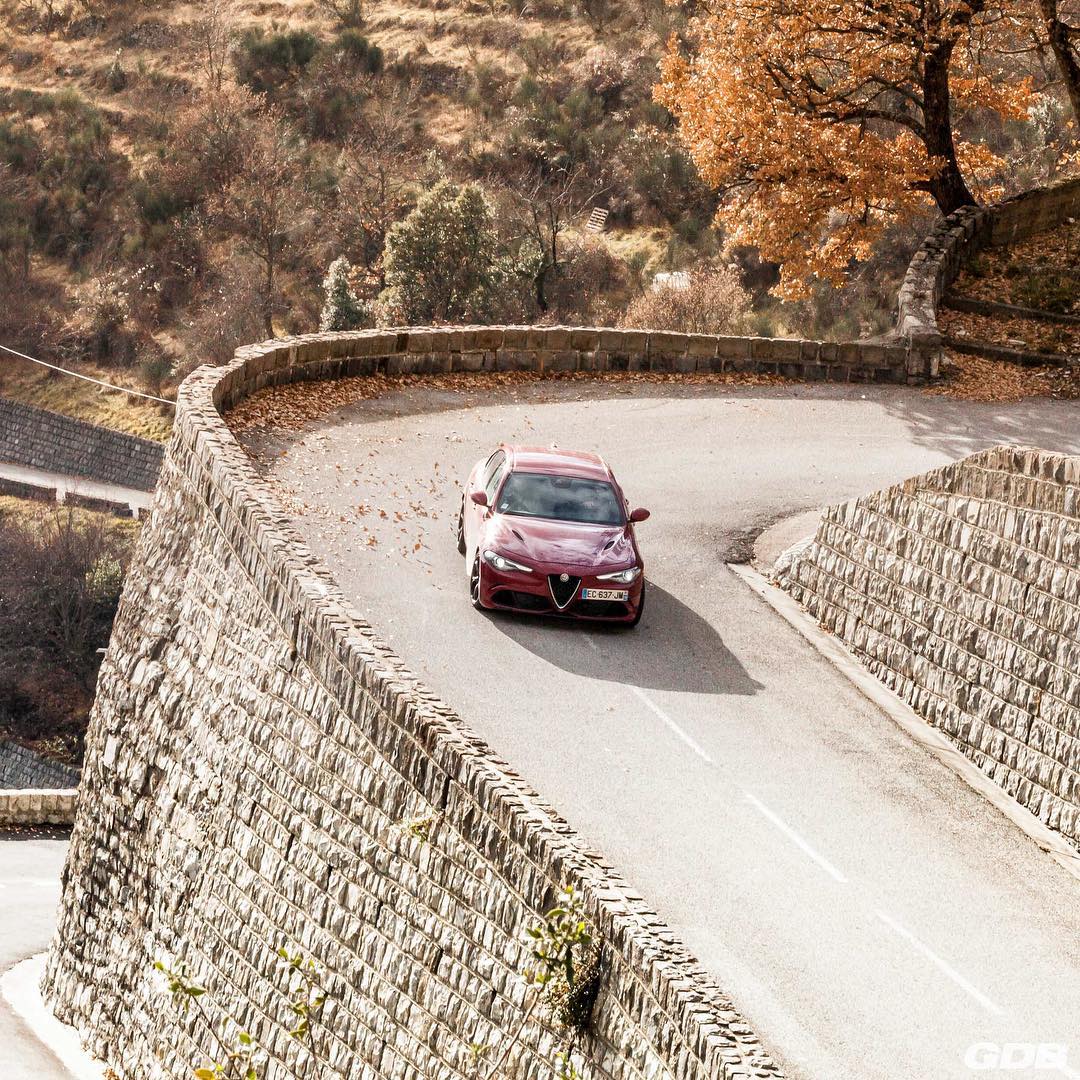 Roadtrip : 2500 km au volant de l’Alfa Romeo Giulia Quadrifoglio