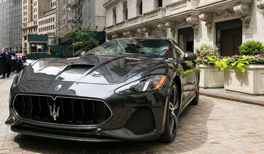 Maserati-GranTurismo-NewYorkStockExchange