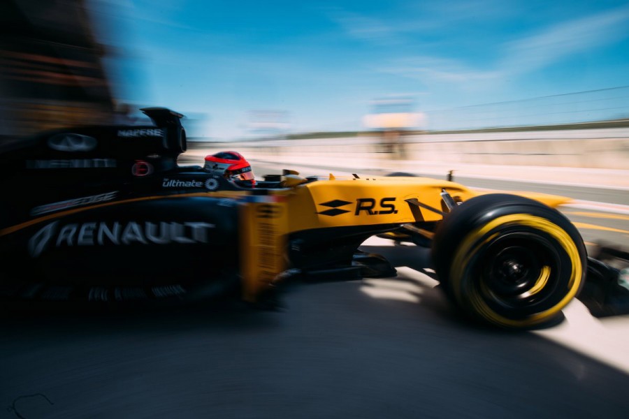 renaissance-robert-kubica-renault-f1-essais-valencia6