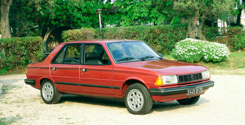 Publicité : l’extra Peugeot 305