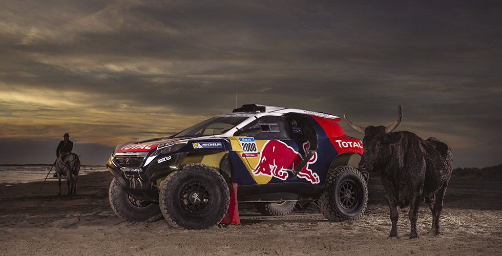 Peugeot 2008 DKR : la livrée officielle Red Bull