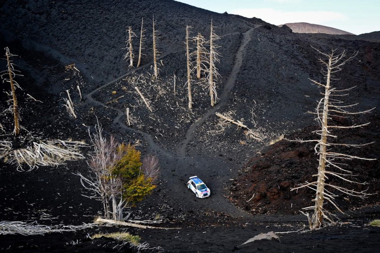 peugeot-t16-etna-backstage_18