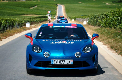 Les Alpine A110 Tissot du Tour de France