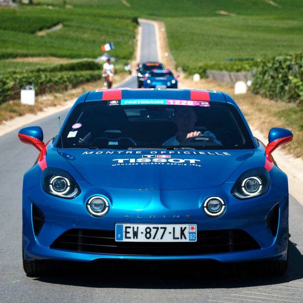 Les Alpine A110 Tissot du Tour de France