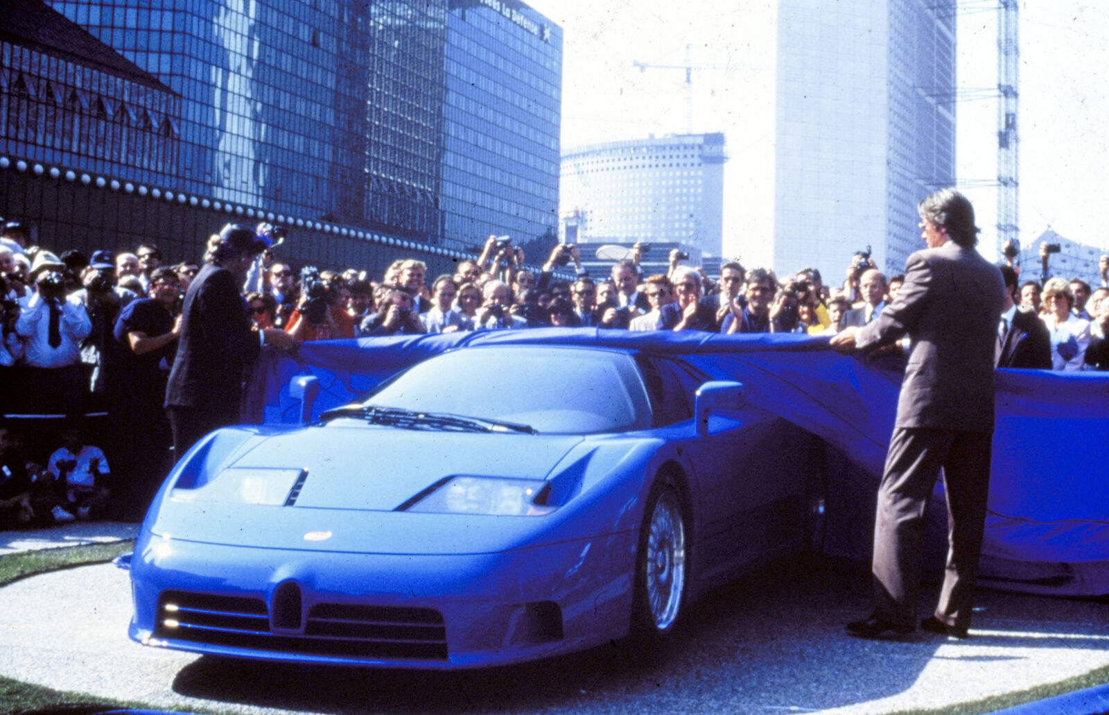 Les 30 ans de la Bugatti EB110