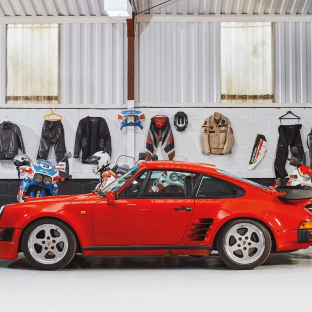 Le garage d’Harry et une Porsche 911 Turbo S