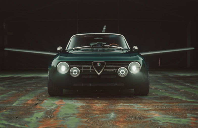 Un hommage à la Giulia GTA : Totem Automobili redéfinit le restomod avec l’Iperia