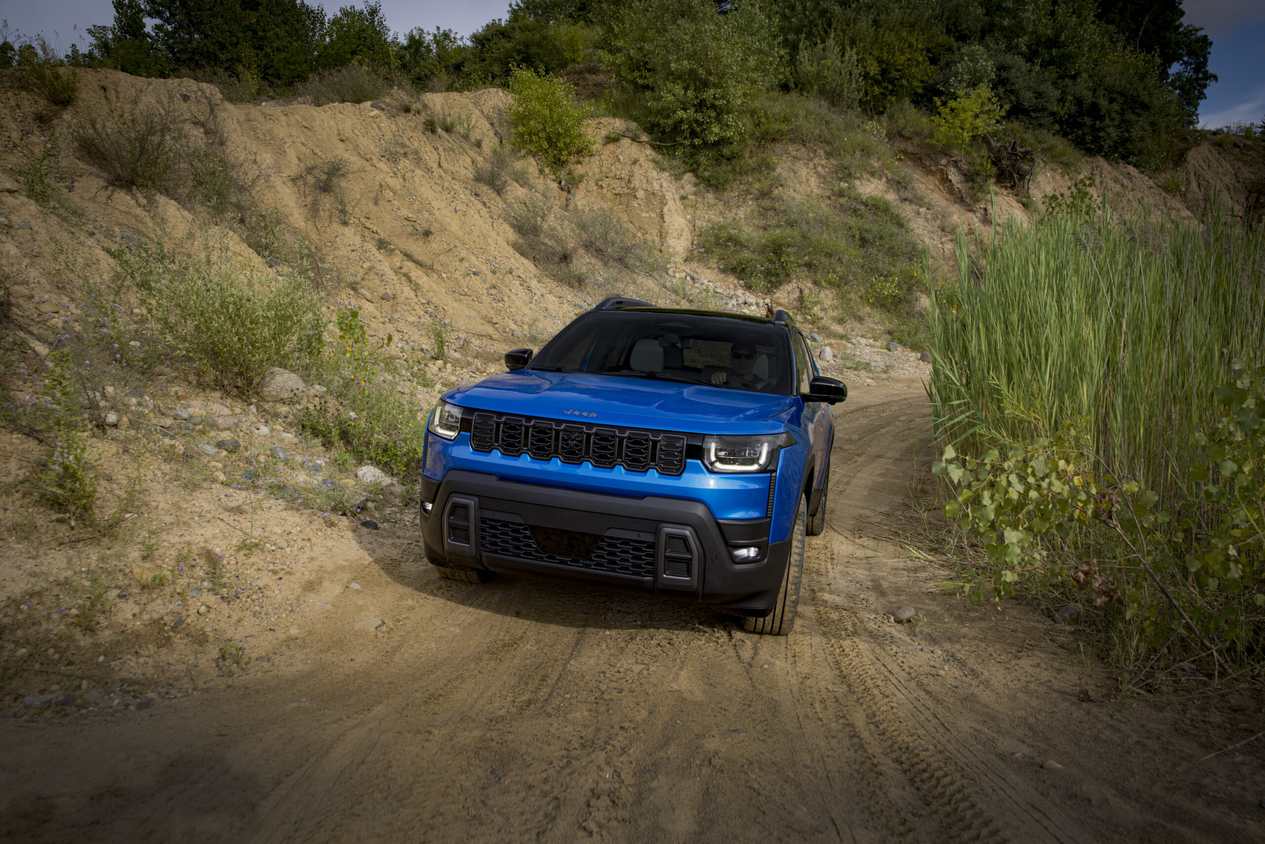 Jeep renforce son programme exclusif « Badge of Honor » avec de nouveaux défis et une expérience numérique enrichie