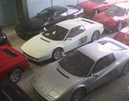 Le sultan de Brunei, le gouffre secret des milliers d&rsquo;hypercars sous hangar climatisé