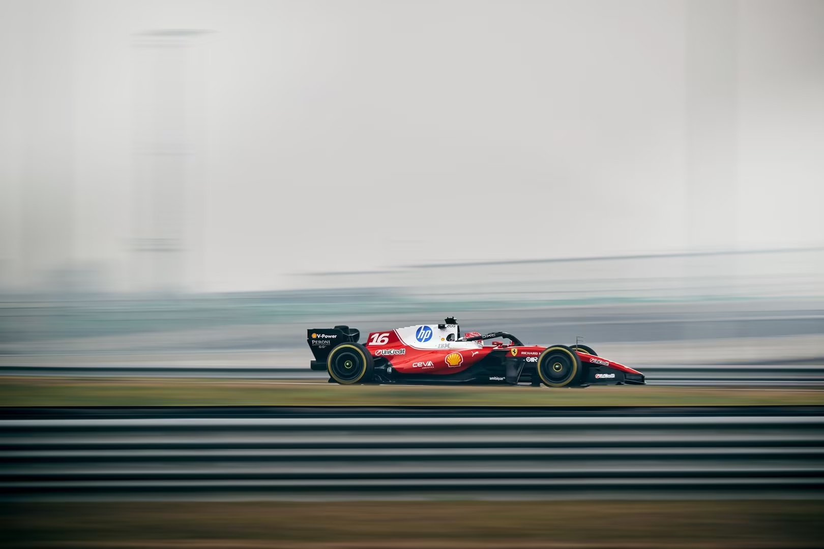 F1 2026 : Enzo Ferrari aurait-il validé la nouvelle révolution moteur ? (Spoiler : Oui, mais…)