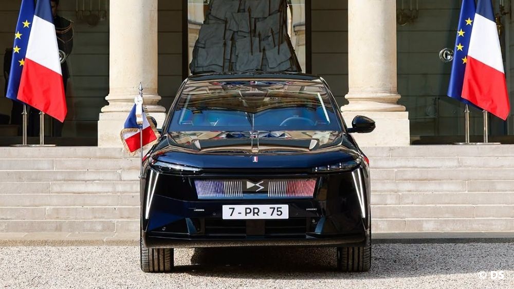 La DS N°7 Élysée d’Emmanuel Macron : Combien coûterait le bunker électrique du Président ?