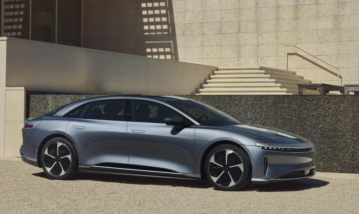 Voiture électrique américaine : Trump coupe le jus, mais la Chine tient le couperet