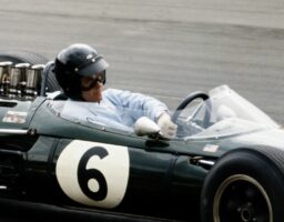 Dan Gurney : Le géant californien qui a réinventé la course automobile