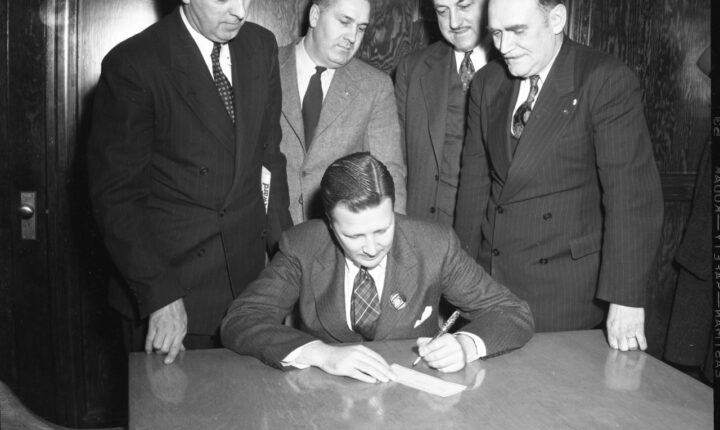 21 septembre 1945 : Le jour où Henry Ford II a repris le pouvoir à Détroit à 28 ans